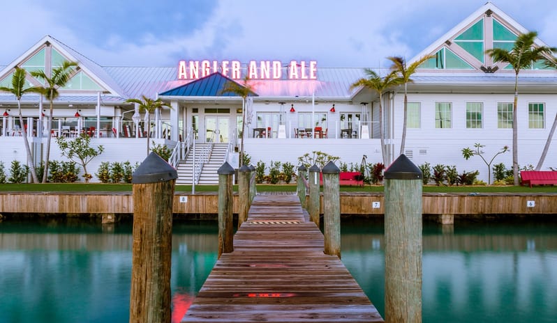 Hawks Cay - Angler and Ale Exterior